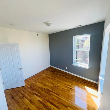 Rent this 3 bed apartment on 201 Camden Street in Newark, NJ 07103