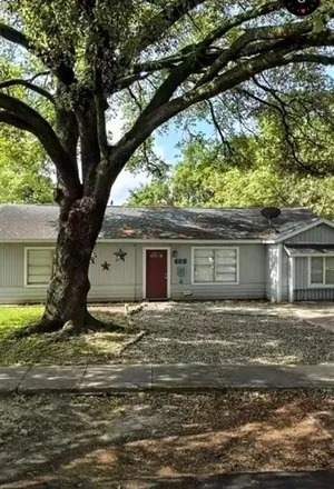 Image 1 - 400 Barkley Street, Houston, TX 77022, USA - House for sale