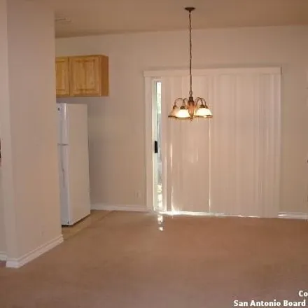Image 4 - 908 Misty Acres Drive, New Braunfels, TX 78130, USA - Apartment for rent