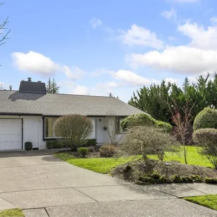 Buy this 2 bed house on 9740 Southwest Inglewood Place in Portland, OR 97225
