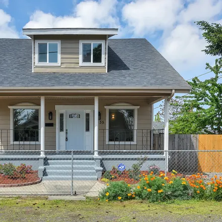 Buy this 5 bed house on 8135 Southeast Ogden Street in Portland, OR 97206