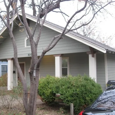 Rent this 3 bed house on 820 North Bishop Avenue in Dallas, TX 75208