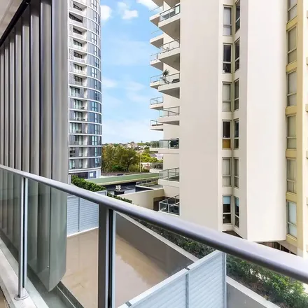 Image 5 - Harley Place, 253 Oxford Street, Bondi Junction NSW 2022, Australia - Apartment for rent