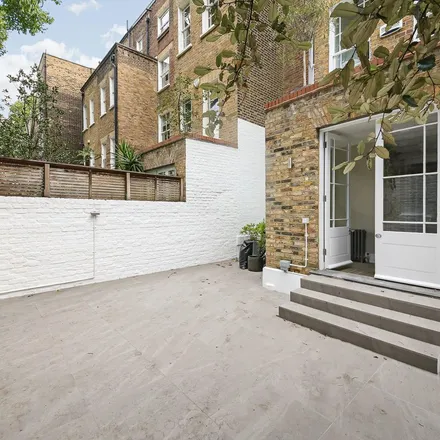 Image 2 - 51 Queen's Gate Mews, London, SW7 5QN, United Kingdom - Apartment for rent
