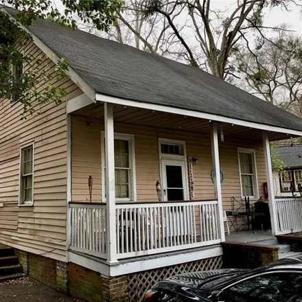 Rent this 3 bed house on Oak Street in Mobile, AL 36604