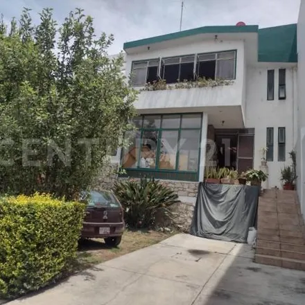 Buy this 3 bed house on Calle Lincoln in 72380 Puebla, PUE
