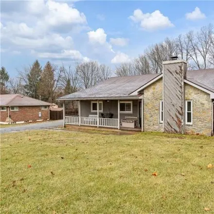 Buy this 3 bed house on 2878 Crone Road in Beavercreek, OH 45434
