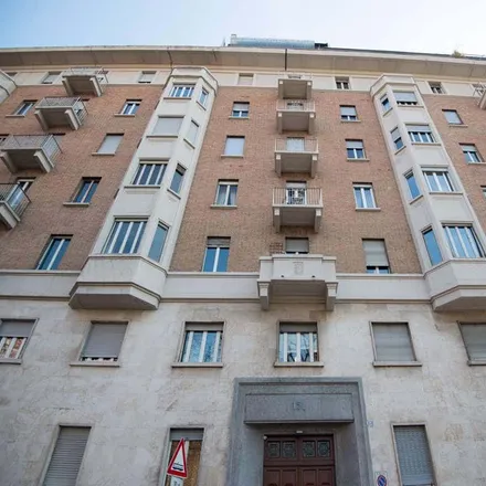 Image 7 - Corso Re Umberto, 151, 10134 Turin Torino, Italy - Room for rent