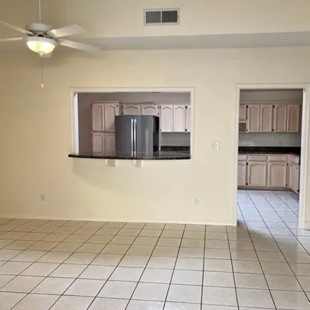 Image 5 - 6132 Los Robles Drive, El Paso, TX 79912, USA - Townhouse for rent