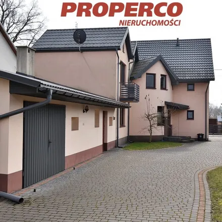 Buy this studio house on 14A in 26-060 Starochęciny, Poland