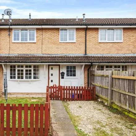 Image 1 - Alder Close, Swindon, SN2 2SJ, United Kingdom - Townhouse for sale