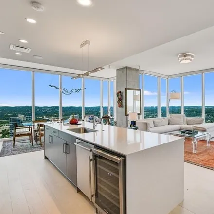 Image 4 - The Independent, 301 West Avenue, Austin, TX 78701, USA - Condo for sale