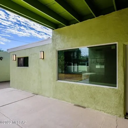 Image 4 - Saint Ambrose School, 300 South Tucson Boulevard, Tucson, AZ 95716, USA - House for sale