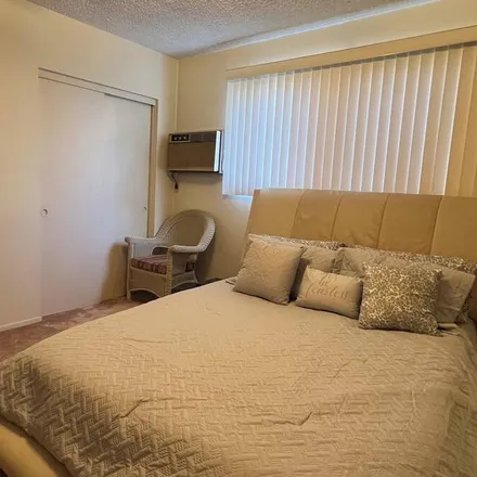 Rent this 1 bed condo on West Hollywood