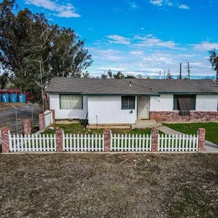 Buy this 2 bed house on South Chowchilla Boulevard in Chowchilla, CA