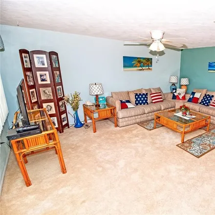 Image 5 - 3543 Seffner Drive, Holiday, FL 34691, USA - House for sale