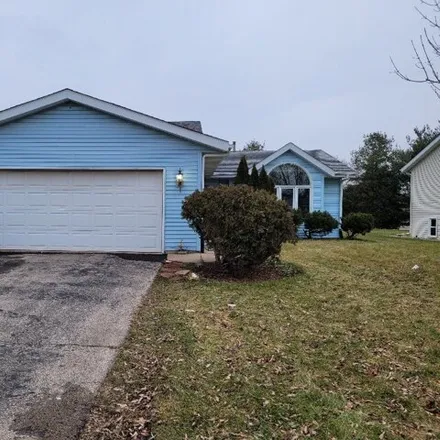 Buy this 3 bed house on 910 South Trainer Road in Rockford, IL 61108