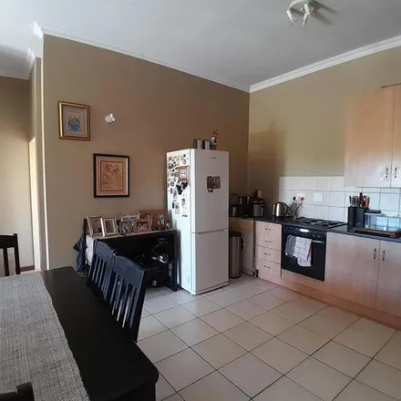 Image 3 - Wierda Road, Glen Lauriston, Centurion, 0014, South Africa - Apartment for rent
