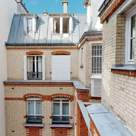 Rent this 4 bed room on 8 rue Sédillot