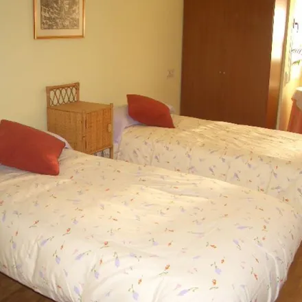 Rent this 1 bed apartment on Calle Juan de Goyeneche in 31014 Pamplona, Spain