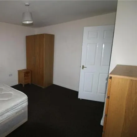 Image 3 - Bensham Road, Gateshead, NE8 1AP, United Kingdom - Apartment for sale