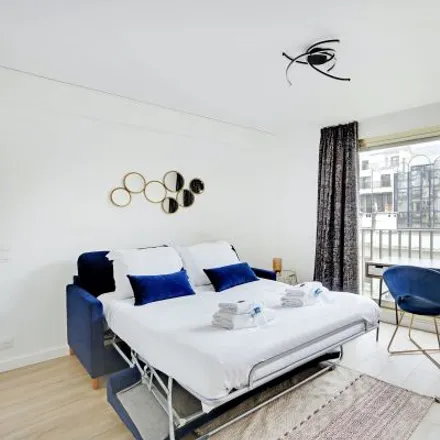 Rent this studio apartment on Welo in Rue de Montévidéo, 75116 Paris