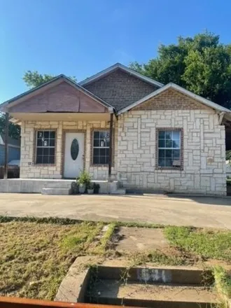 Buy this 4 bed house on 710 Delaware Avenue in Dallas, TX 75208