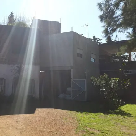 Buy this 12 bed townhouse on Cañada de Gómez in El Progreso, Virrey Del Pino