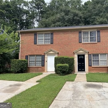 Buy this studio house on 5265 Ridge Forest Drive in Stone Mountain, DeKalb County
