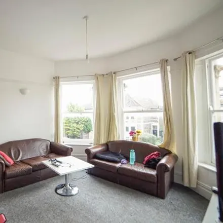 Image 2 - 108 Chesterfield Road, Bristol, BS6 5DU, United Kingdom - Apartment for rent