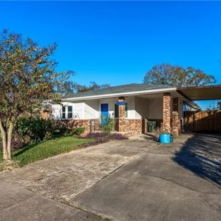 Buy this 2 bed house on 3201 Hodges Street in Lake Charles, LA 70601