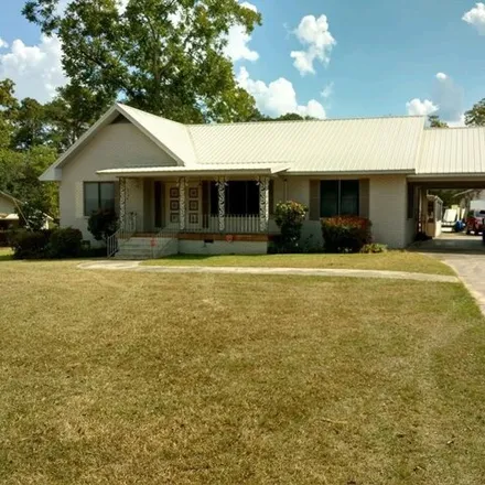 Buy this 4 bed house on West Street in Abbeville, AL 36310