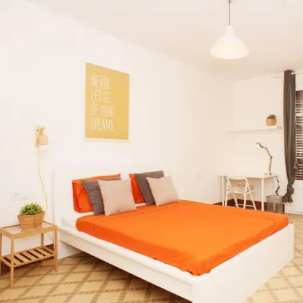 Rent this 7 bed room on Carrer de Mallorca in 187, 189