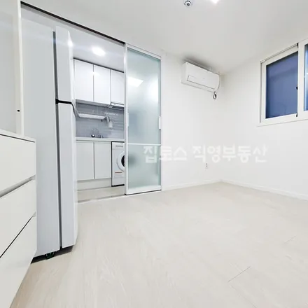Image 3 - 서울특별시 관악구 봉천동 1646-8 - Apartment for rent