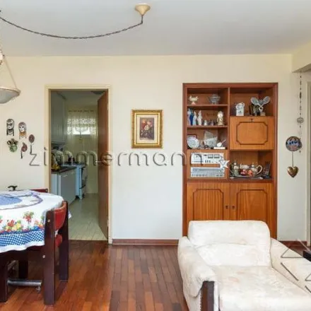 Buy this 3 bed apartment on Alameda Lorena 243 in Cerqueira César, São Paulo - SP