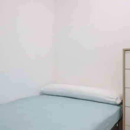 Rent this 1 bed apartment on Mingliu in Calle de San Bernardo, 46
