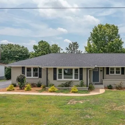 Buy this 4 bed house on 248 Roosevelt Road in McMinnville, TN 37110