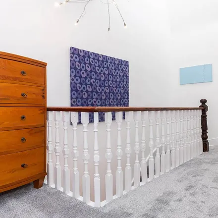 Image 7 - Bikehangar 2059, College Place, London, NW1 0DH, United Kingdom - Apartment for rent