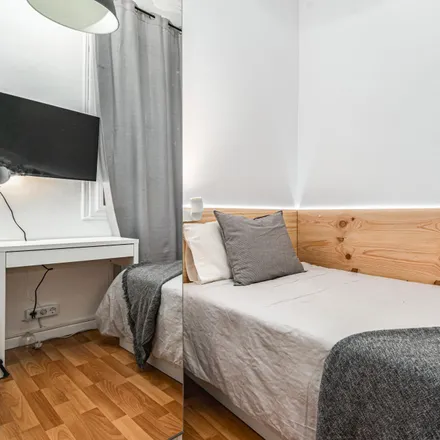 Rent this 7 bed room on Carrer de Sant Pere Més Baix in 2, 08003 Barcelona