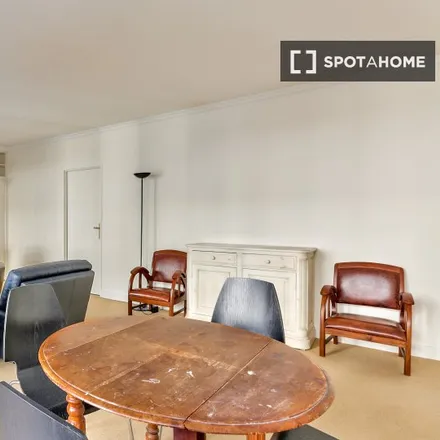 Image 5 - Services du Premier Ministre - site Ségur, Avenue de Saxe, 75007 Paris, France - Apartment for rent