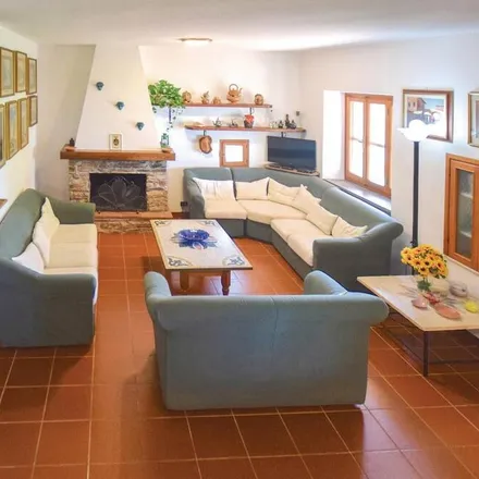 Rent this 4 bed house on Falesia Forte di Montignoso in Via Casone, 54038 Montignoso MS
