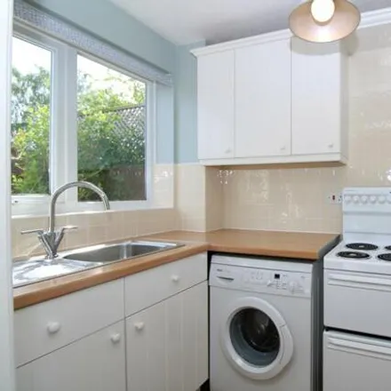 Image 3 - Lime Close, Stevenage, SG2 9QB, United Kingdom - House for rent