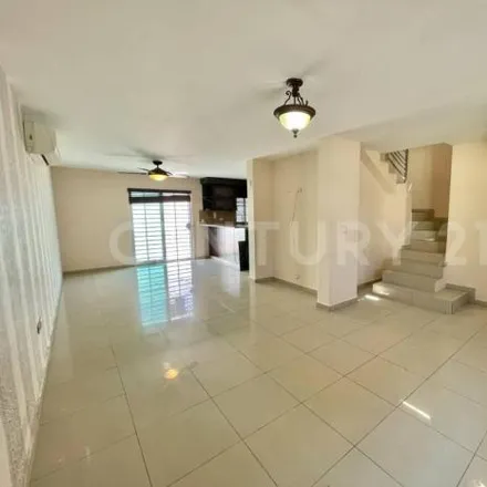 Rent this 3 bed house on Privada Turín in Stanza Toscana, 80050 Culiacán