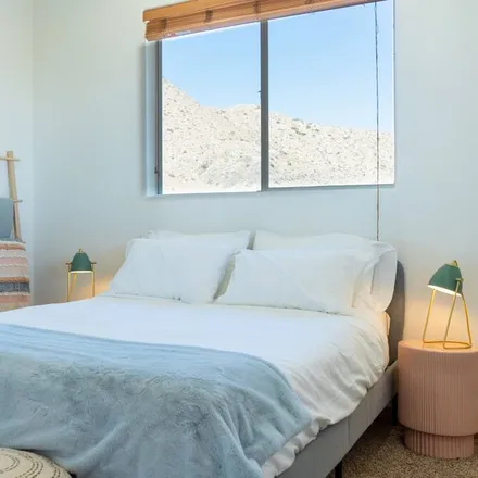 Image 1 - Morongo Valley, CA - House for rent