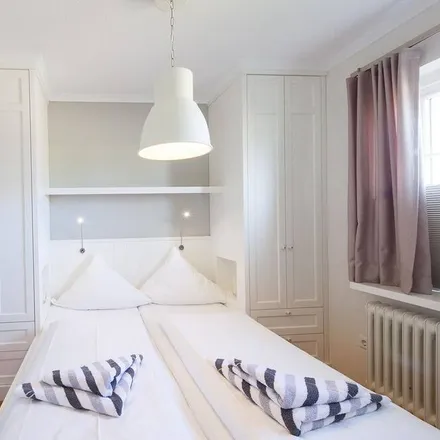 Rent this 1 bed apartment on 25996 Wenningstedt-Braderup (Sylt)