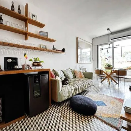 Buy this 2 bed apartment on Avenida Princesa Isabel 183 in Copacabana, Rio de Janeiro - RJ