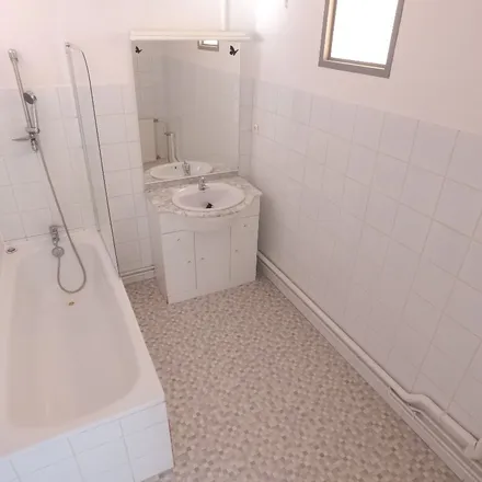 Rent this 4 bed apartment on Abry in Rue de la Berbiziale, 63500 Issoire