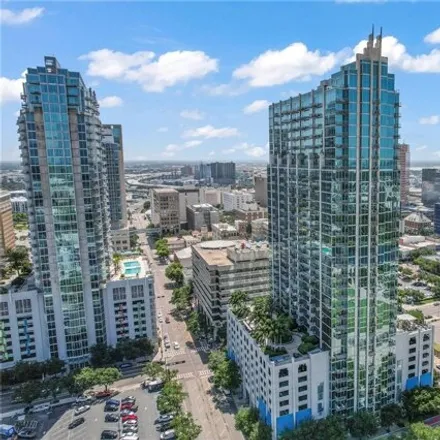 Buy this 1 bed condo on SkyPoint in North Tampa Street, Clarkes