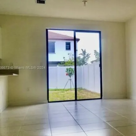 Image 5 - 3242 W 108th St, Hialeah, Florida, 33018 - House for sale