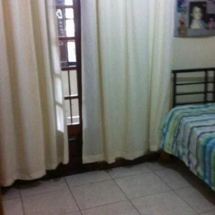 Buy this 4 bed house on Rua Zélia Franco de Figueiredo Lima in Novo Horizonte, Macaé - RJ